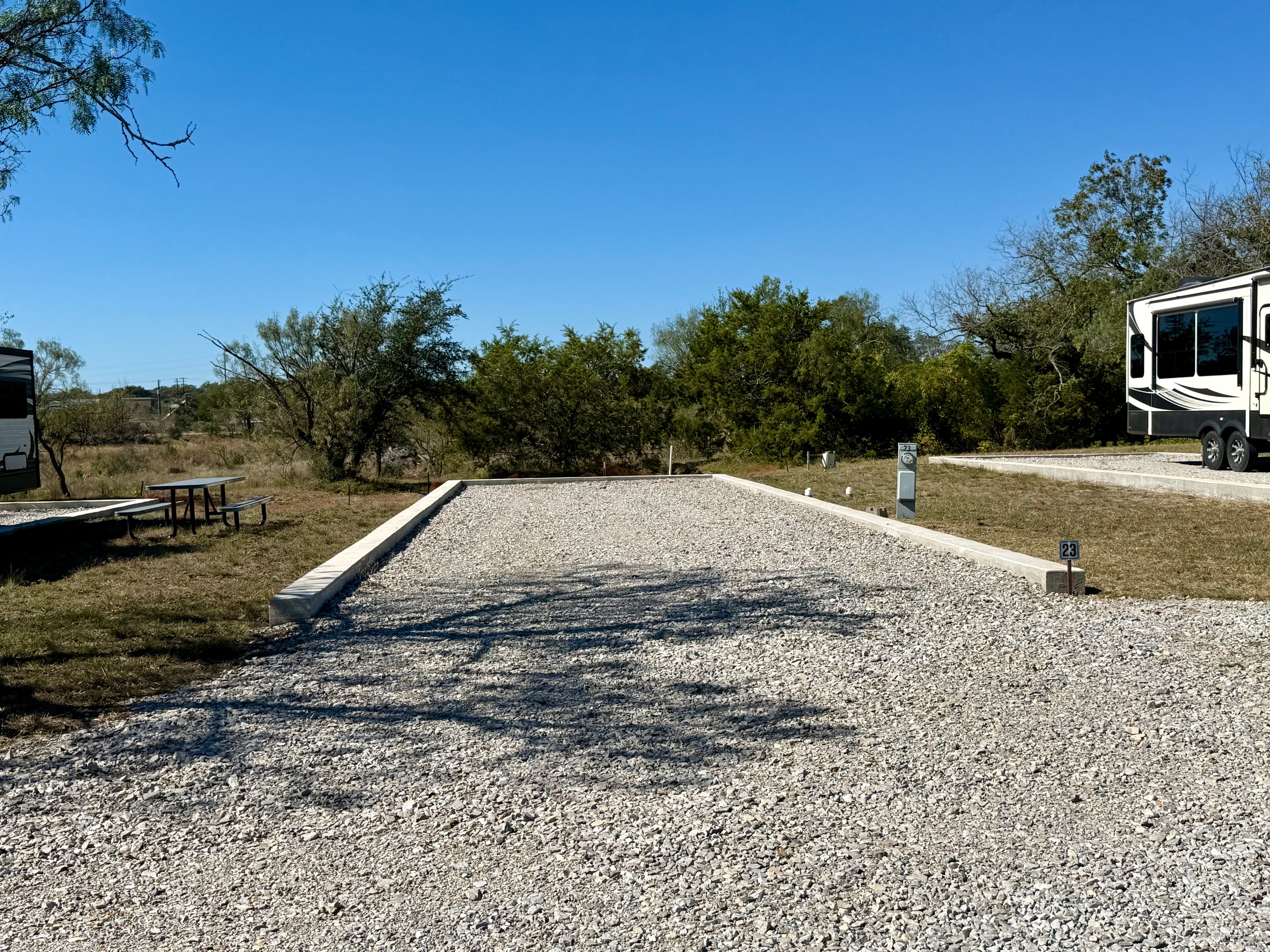 Back-In Site with Picnic Table