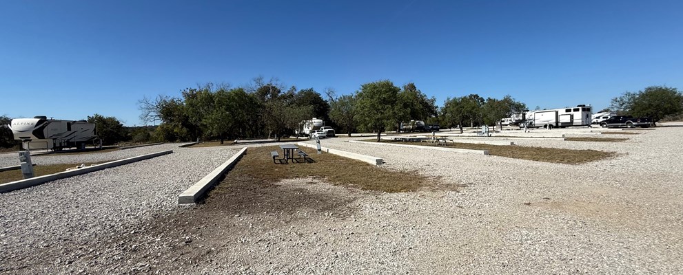 Pull-Thru Site with Picnic Table