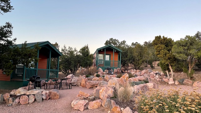 2 cabins