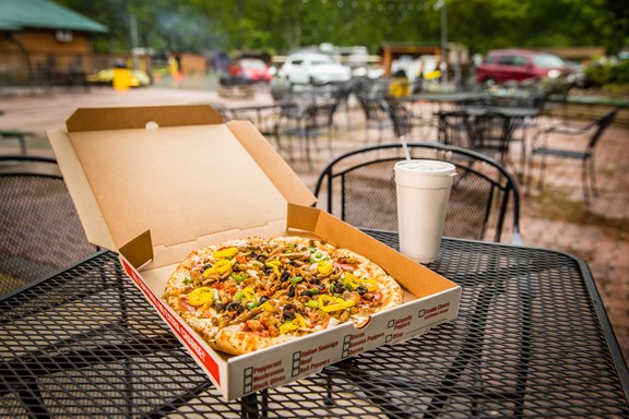 "610" Big Boy Pizza