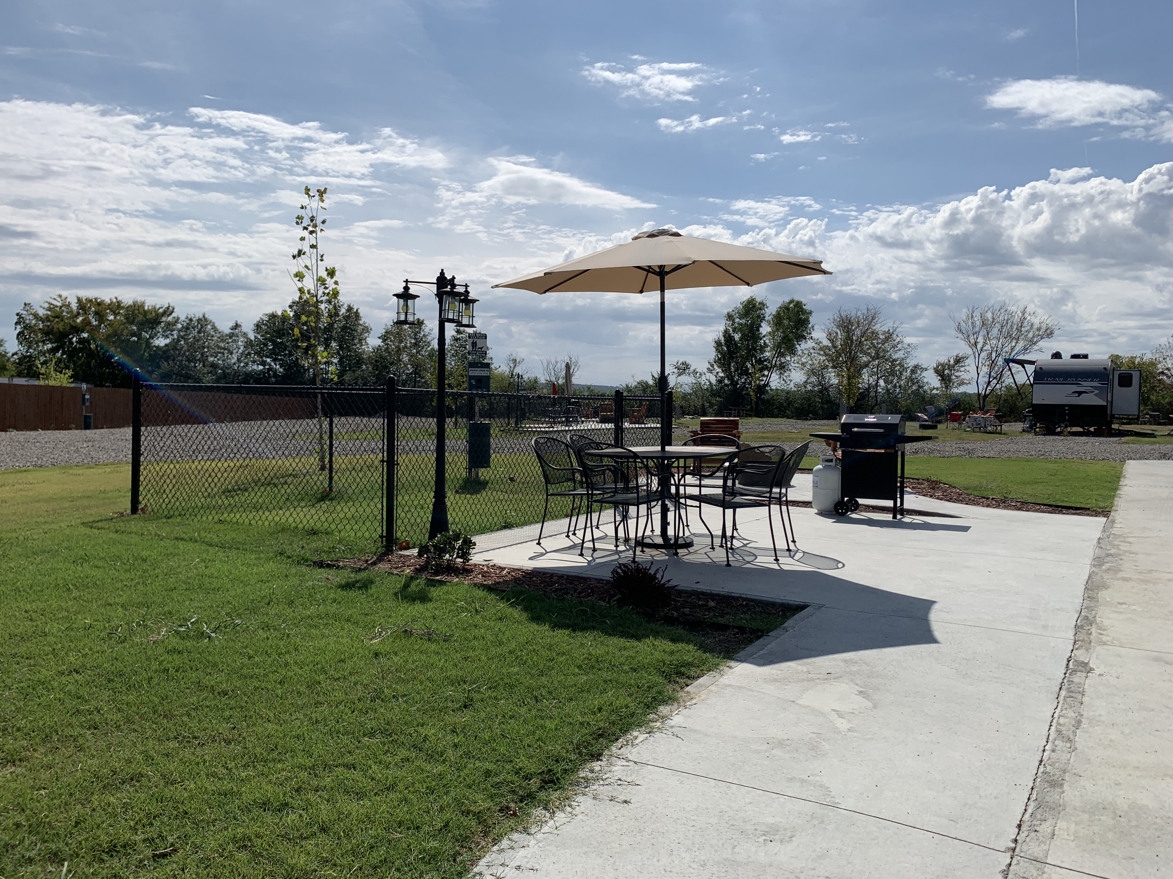 Concrete Pad/Patio w/ Paw Pen