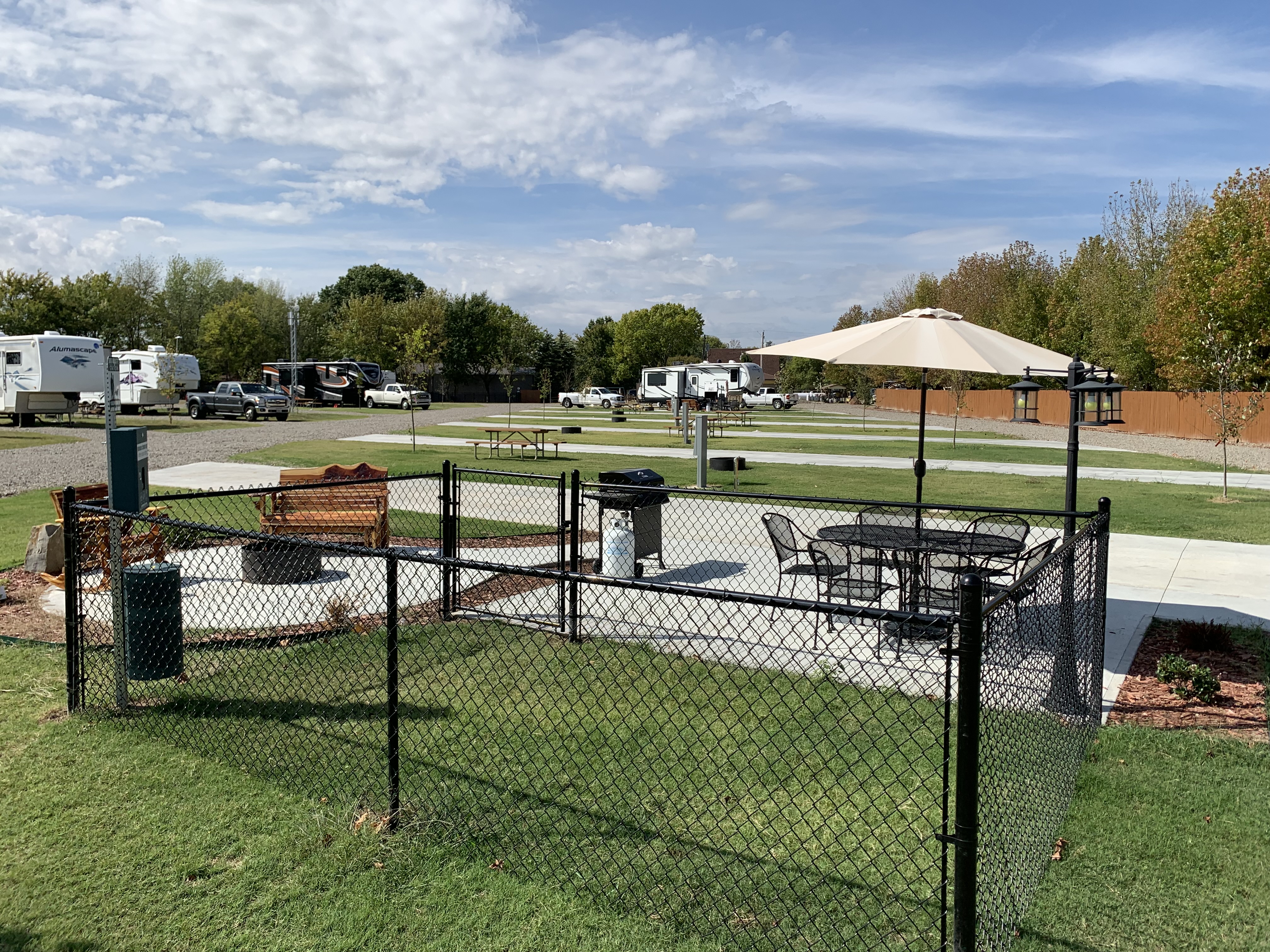 Concrete Pad/Patio w/ Paw Pen