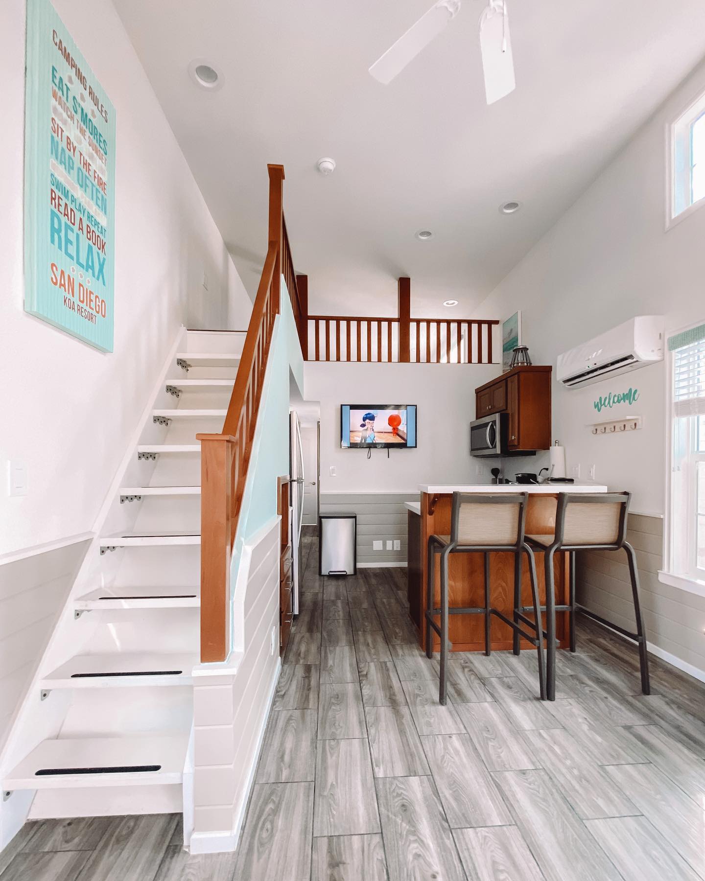 Poolside Deluxe Cabin Interior