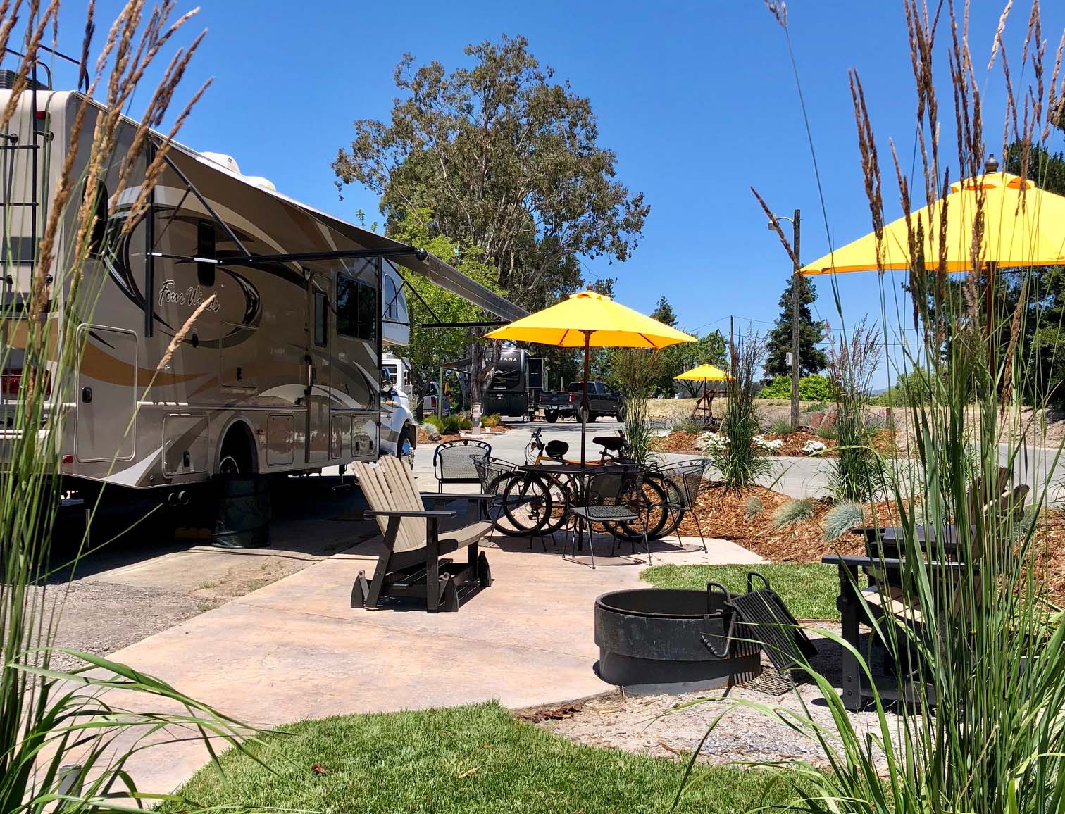 Patio end site in the Club area