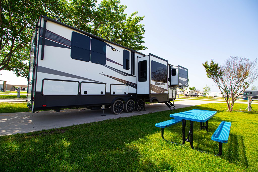 How to weigh your truck and RV