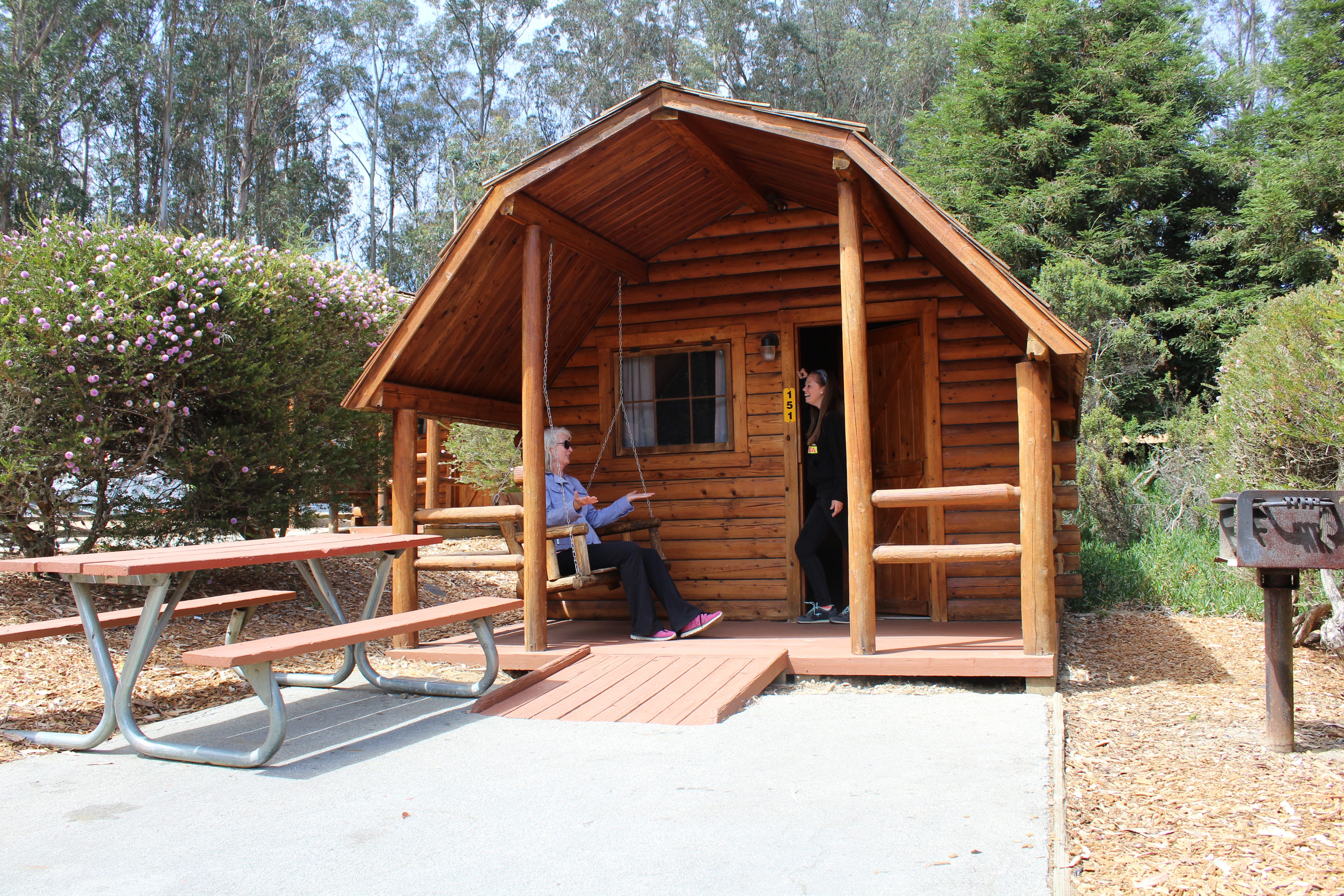 1 room camping cabin, sleeps 4