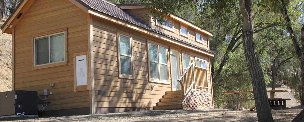#86 Deluxe Cabin, Double Queen & Loft