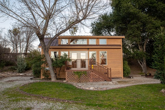 Cabin 3 Exterior
