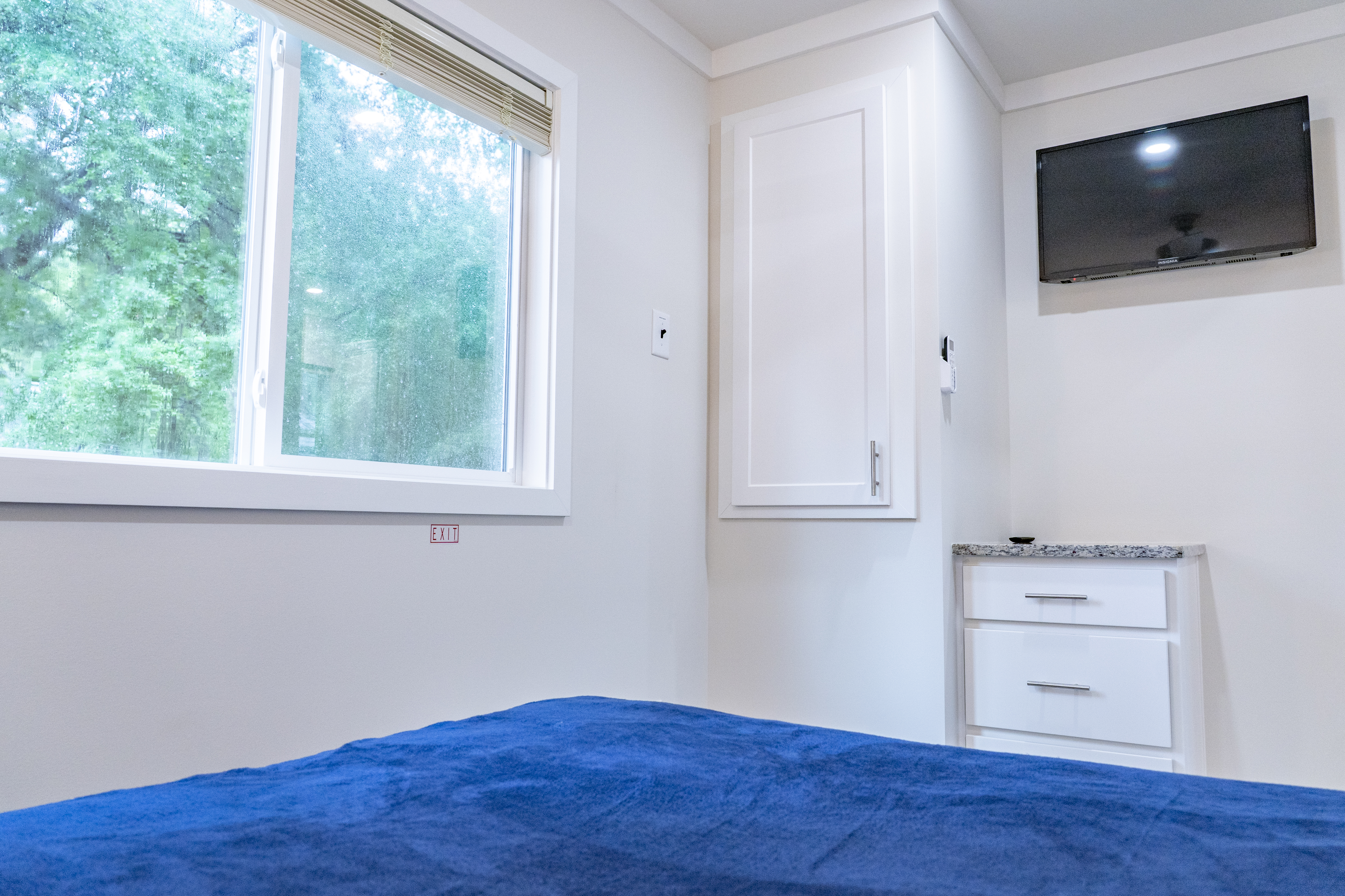 Cottages: Bedroom-Details-Drawer