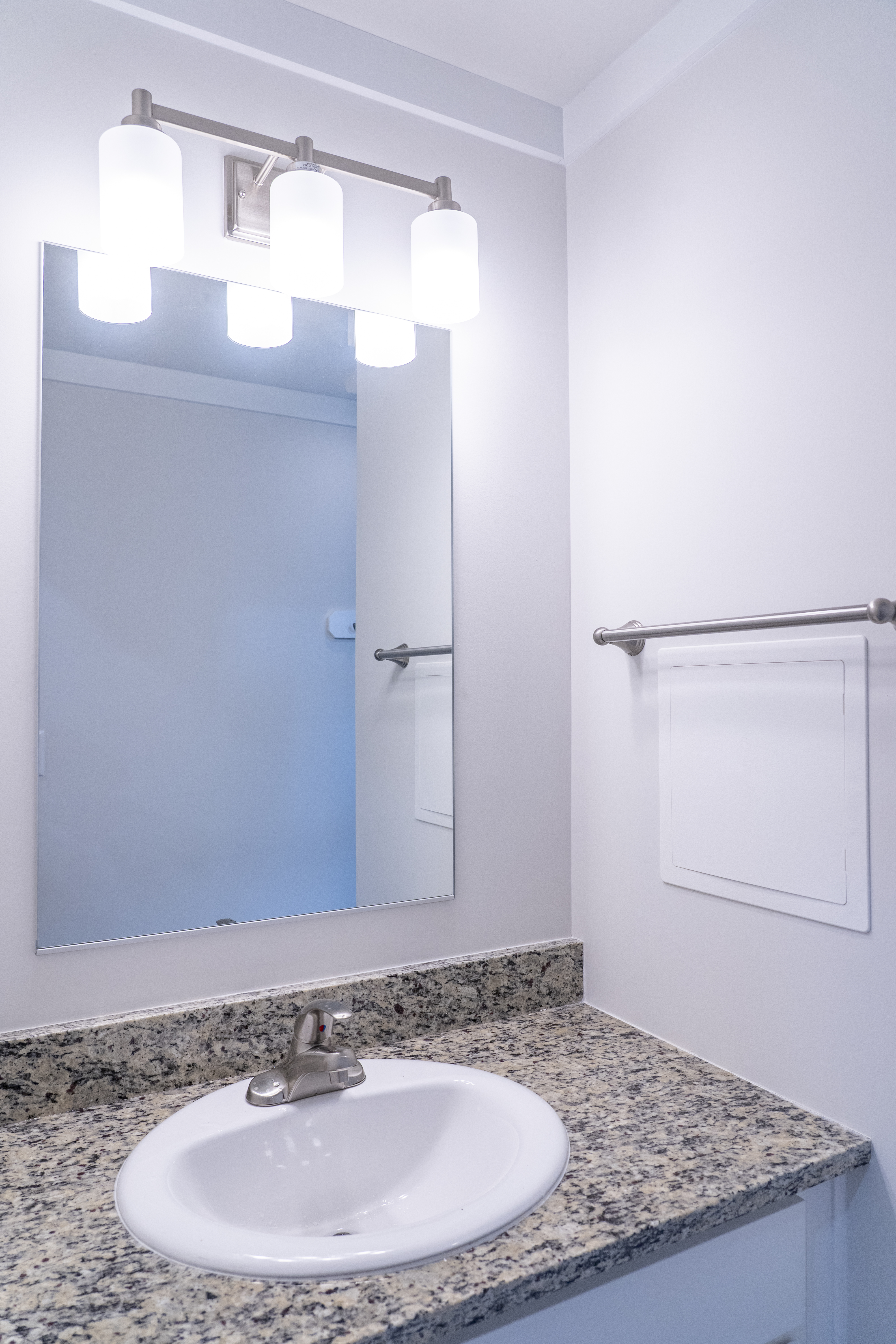 Cottages: Bathroom-towel-Hangers