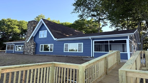 Lakefront Bass House