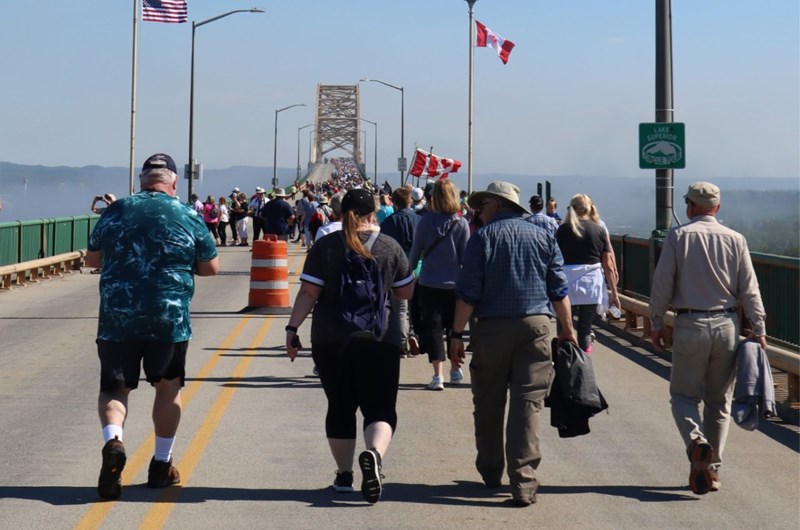 International Bridge Walk Photo