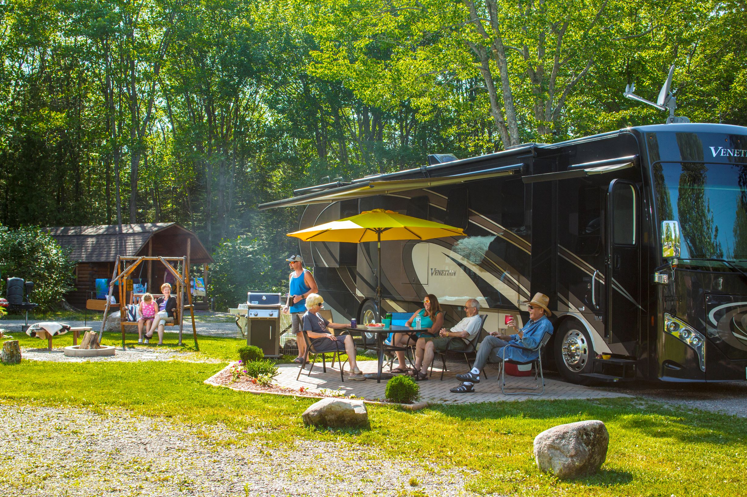 Deluxe Patio RV Pull thru