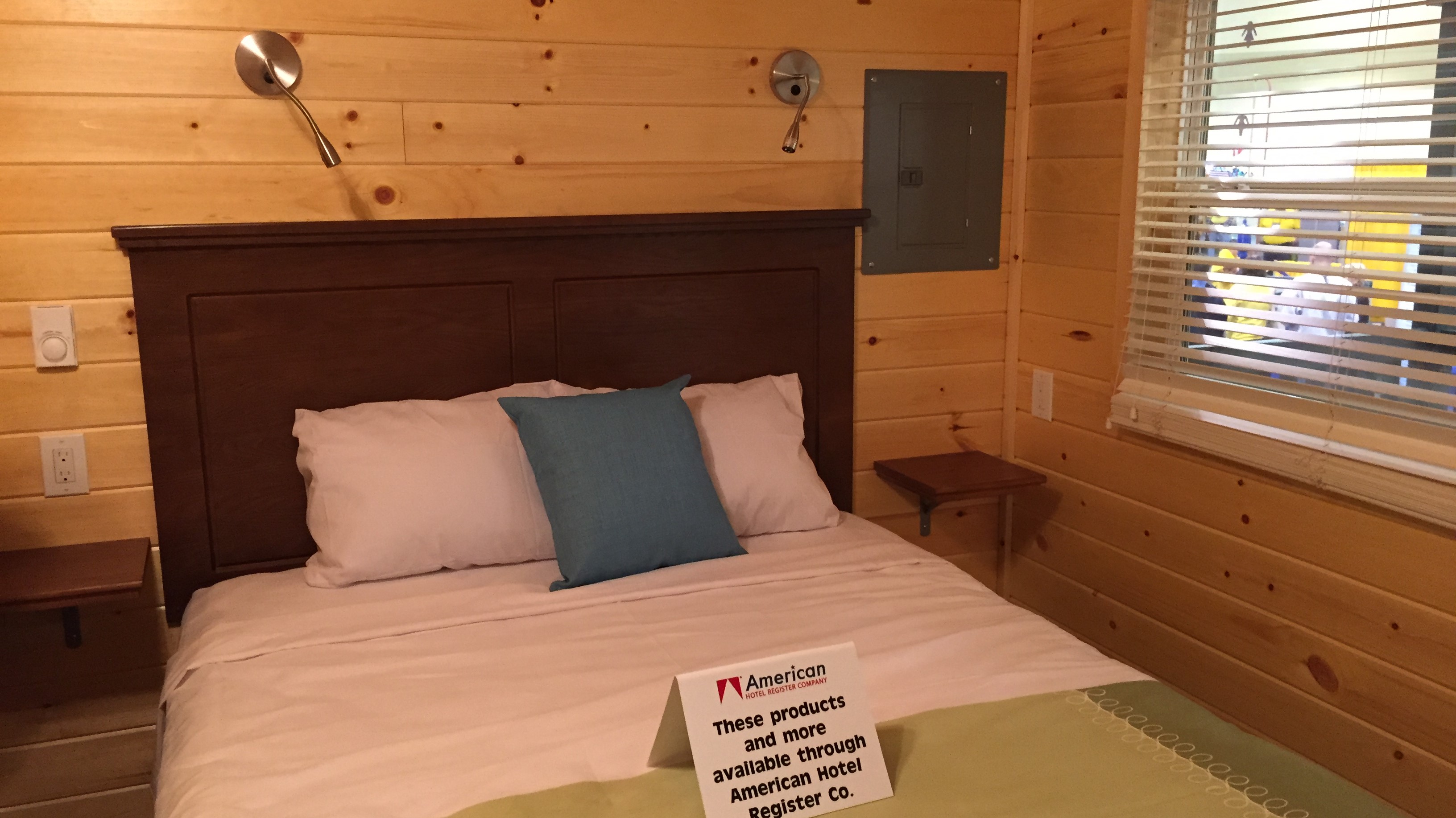 deluxe cabin