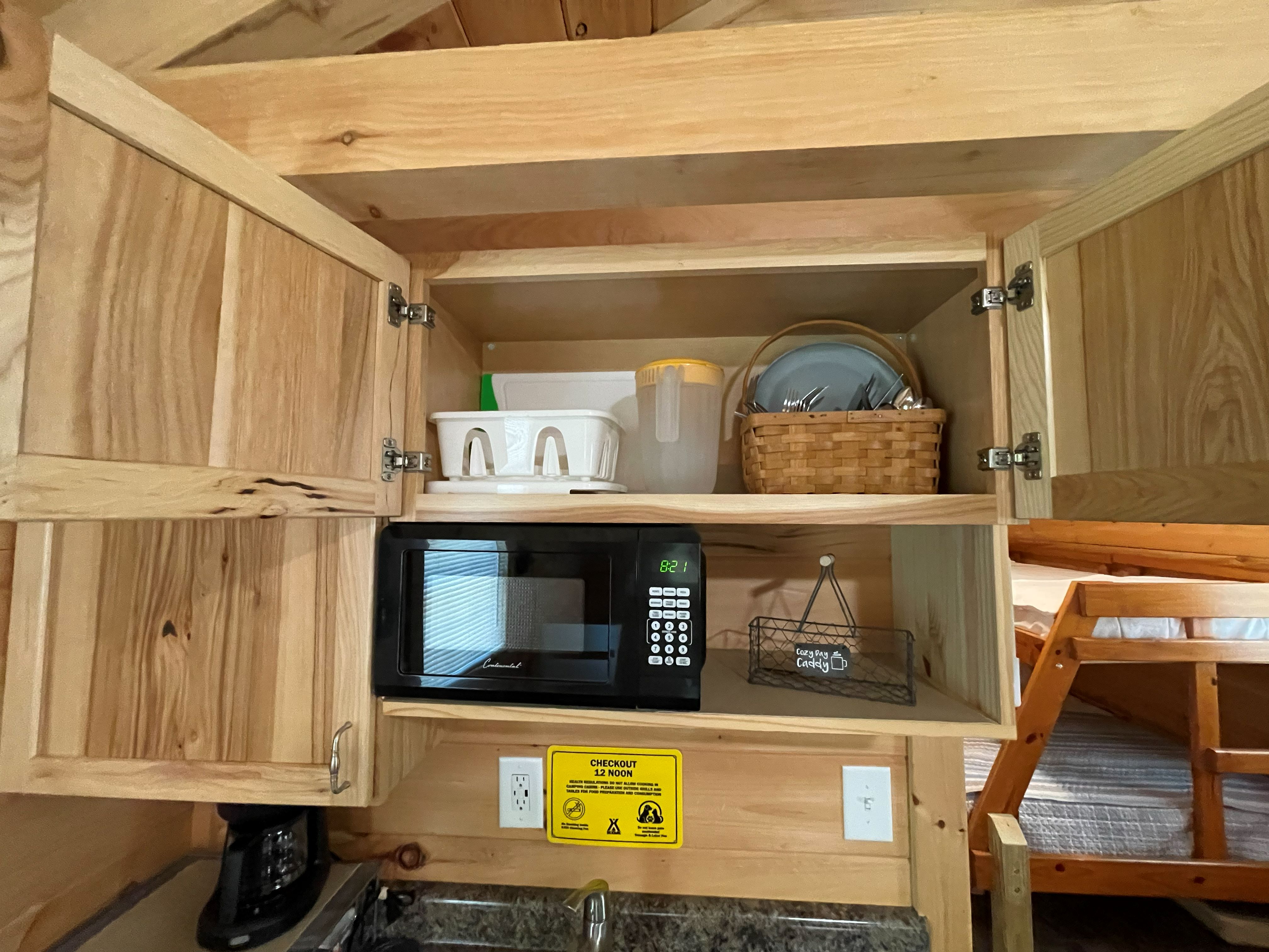 Kitchen cabinet goodies Amish Deluxe Cabin 69
