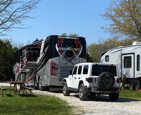 Welcome to the Scottsburg / Raintree Lake KOA Holiday