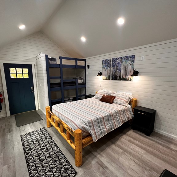 Deluxe Cabin