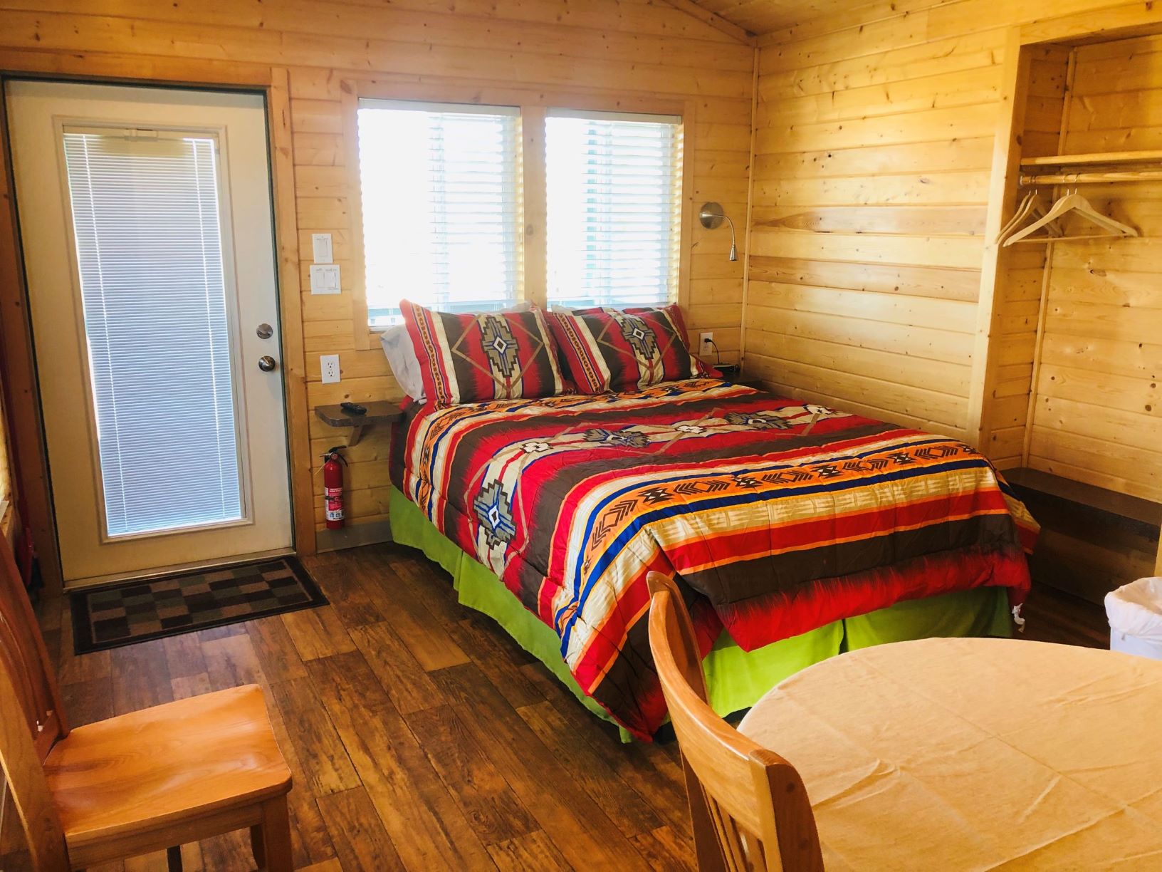 Deluxe Studio Kabin Interior (DK3)