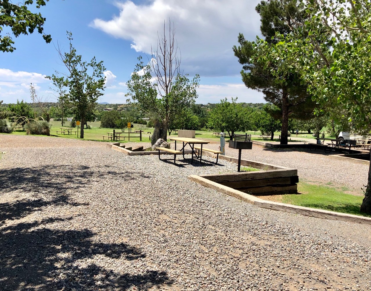 Pull-Thru 30 Amp Gravel Patio Sites