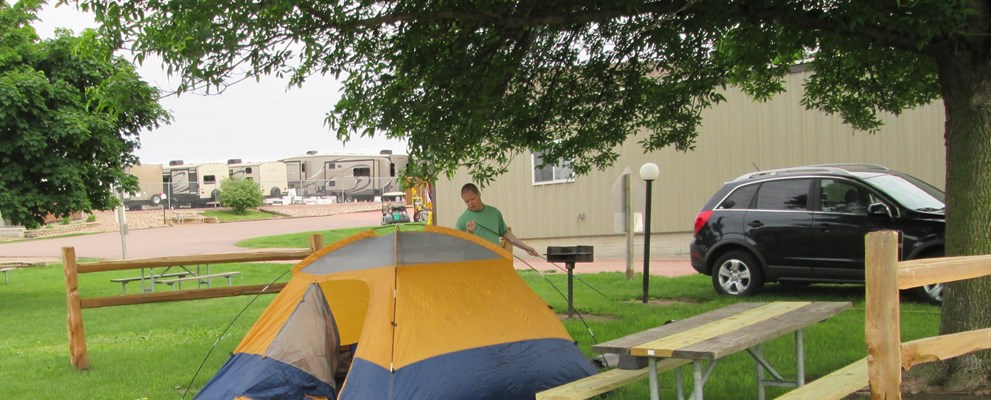 Delxue Tent Sites