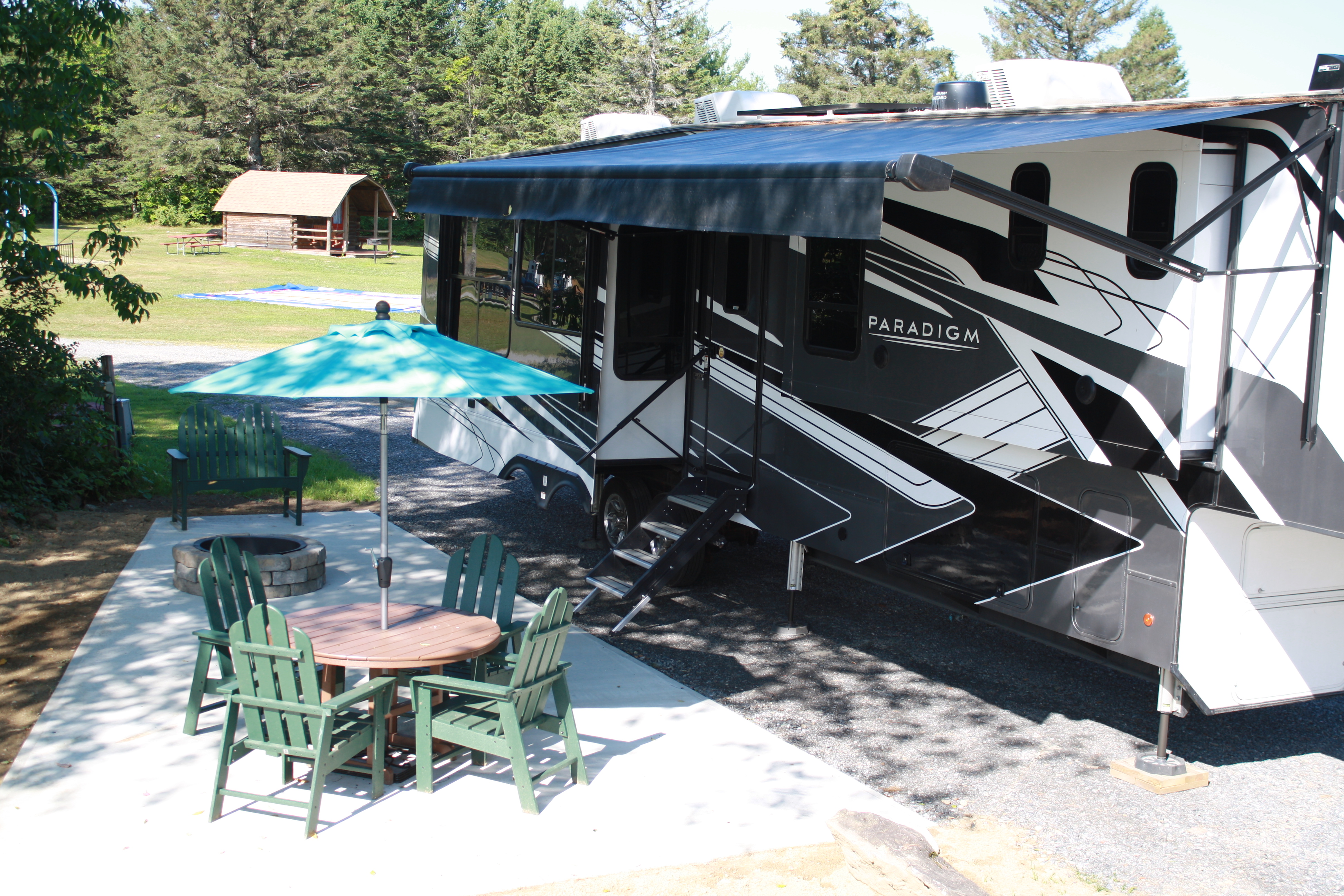 Deluxe Patio Site