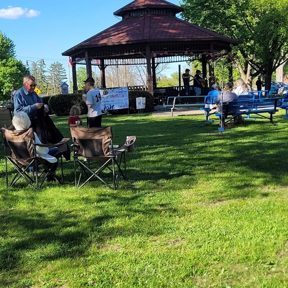 Music & Market