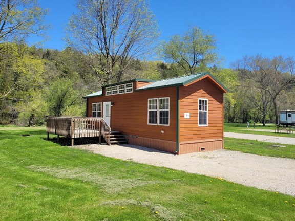 1 Bedroom Cabin
