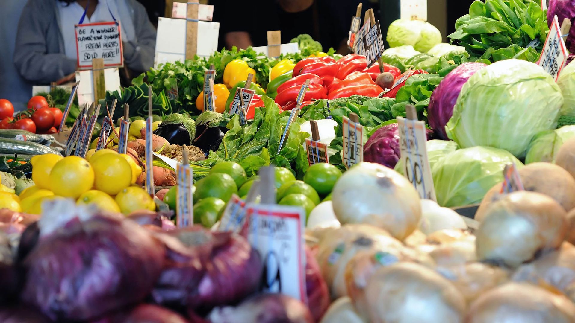 C-Street City Market Photo