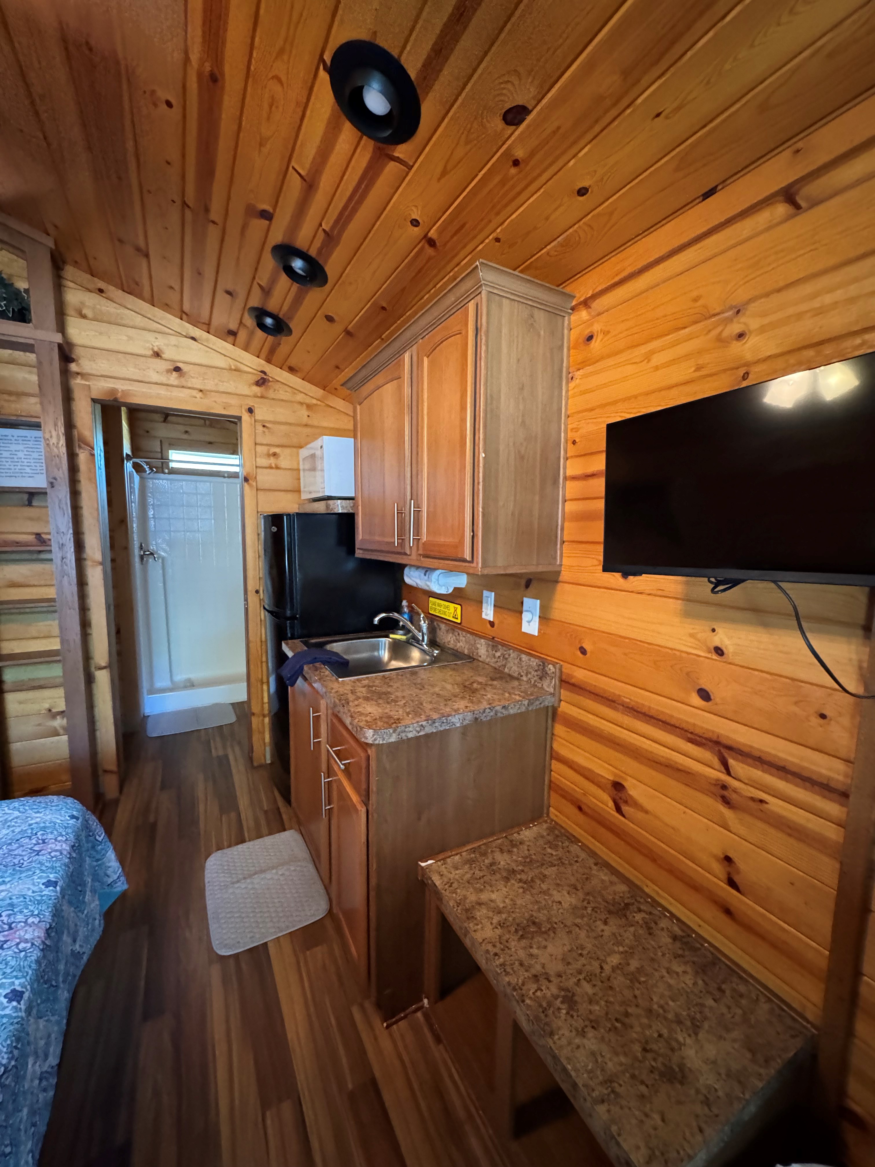 Deluxe Studio Cabin