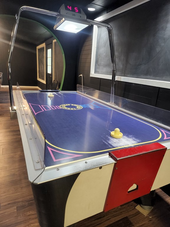 Air Hockey