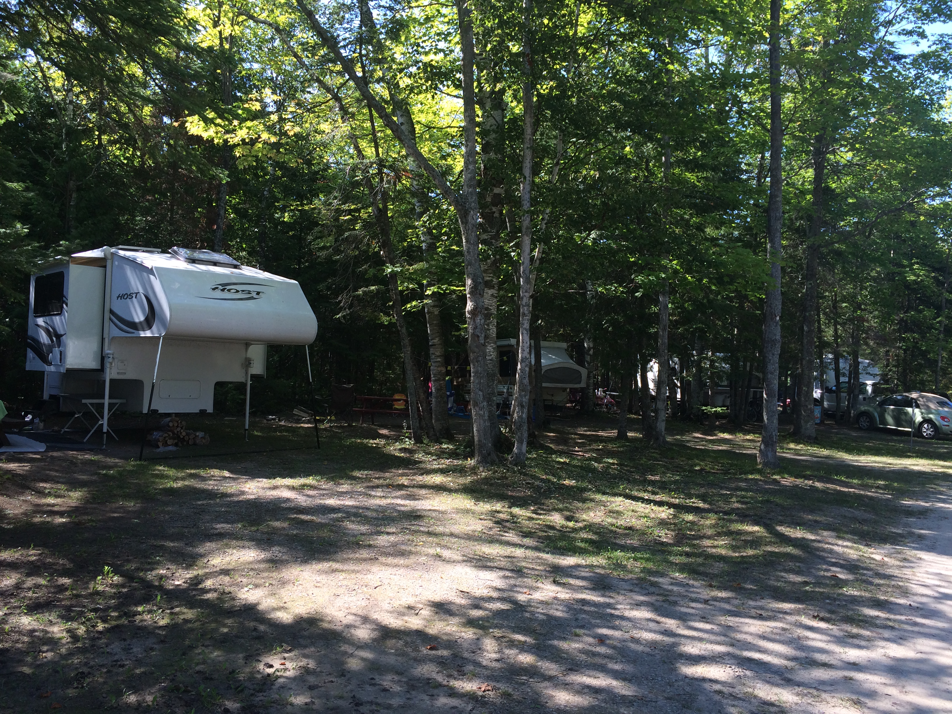 Water Electric Back-in sites. Heavily wooded and private.