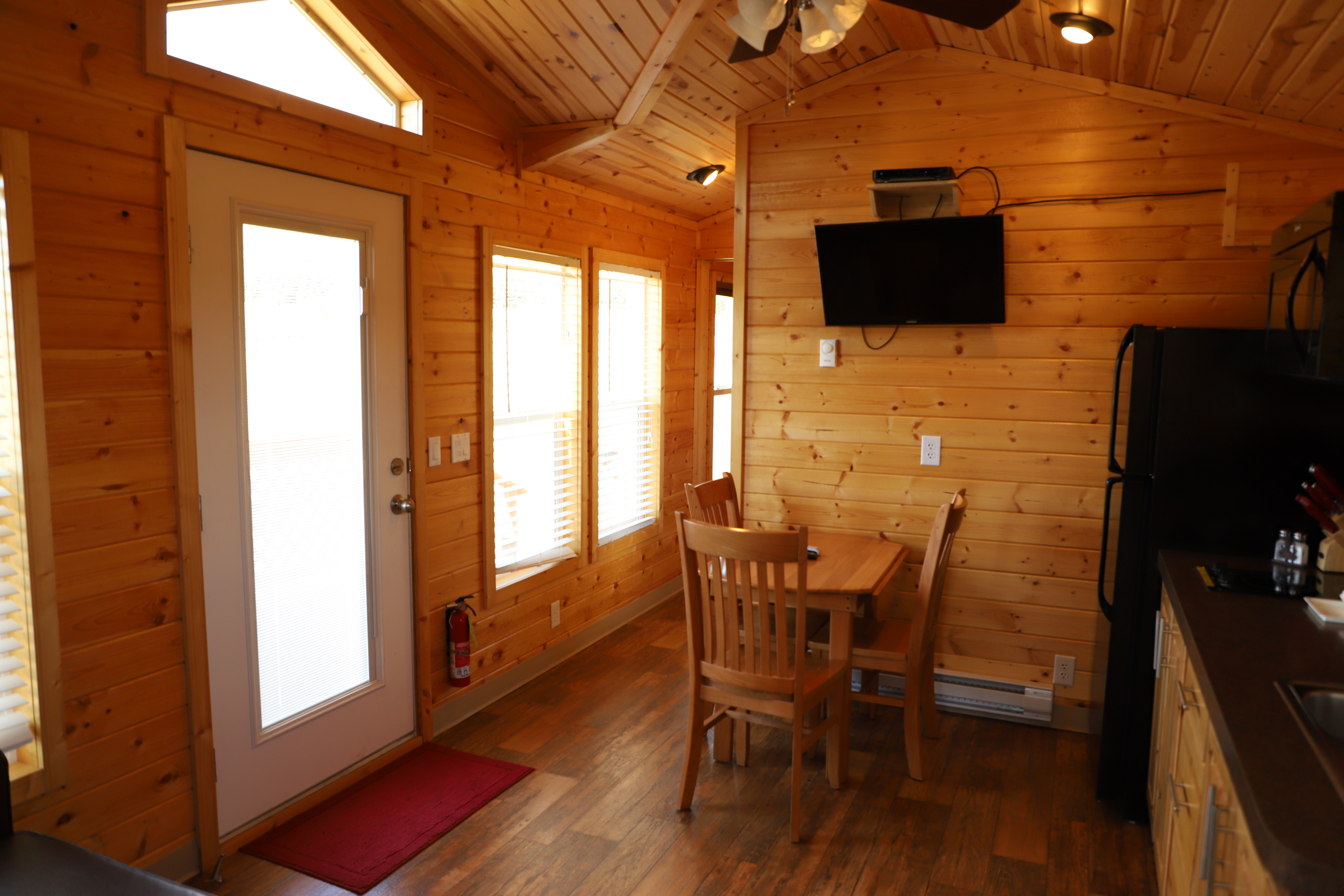lodge 6 living room