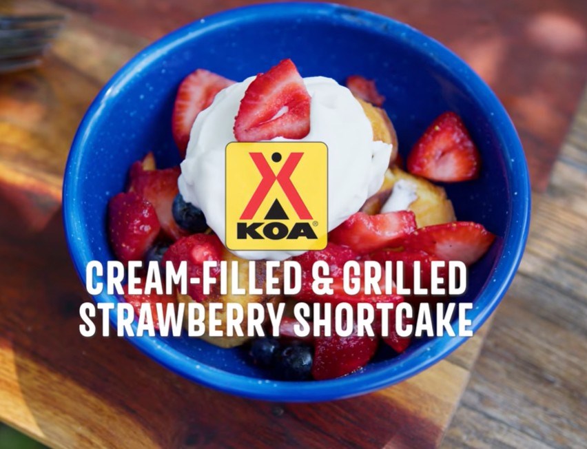 Cream-filled grilled Strawberry shortcake