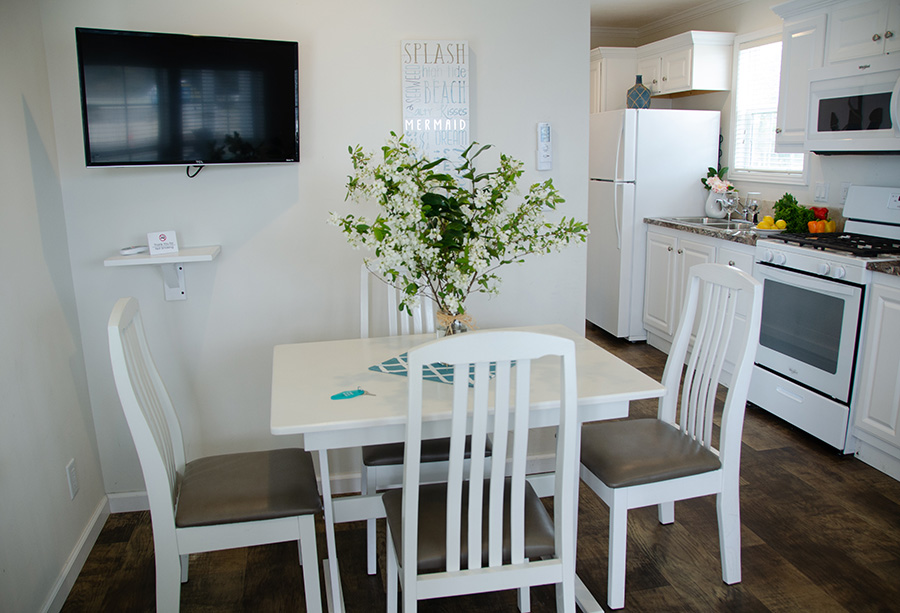 Deluxe Cabin Dining Area