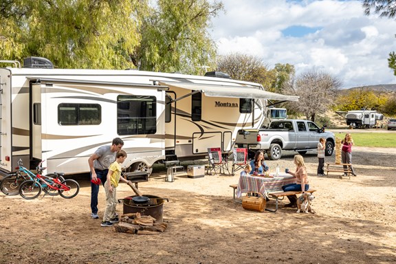 Welcome to the Temecula KOA at Vail Lake