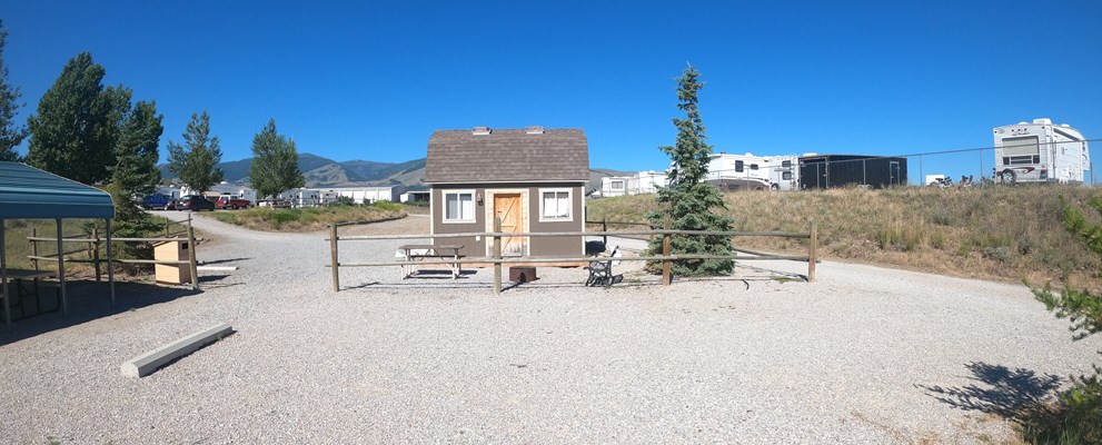 Perfect for a large group is the 2 Story Bunk House with 6 twin sized beds and 2 double beds. Remember to bring your own pillows/sheets/blankets.  Free use of the Pavilion with rental of Bunk House. Close to the playground.