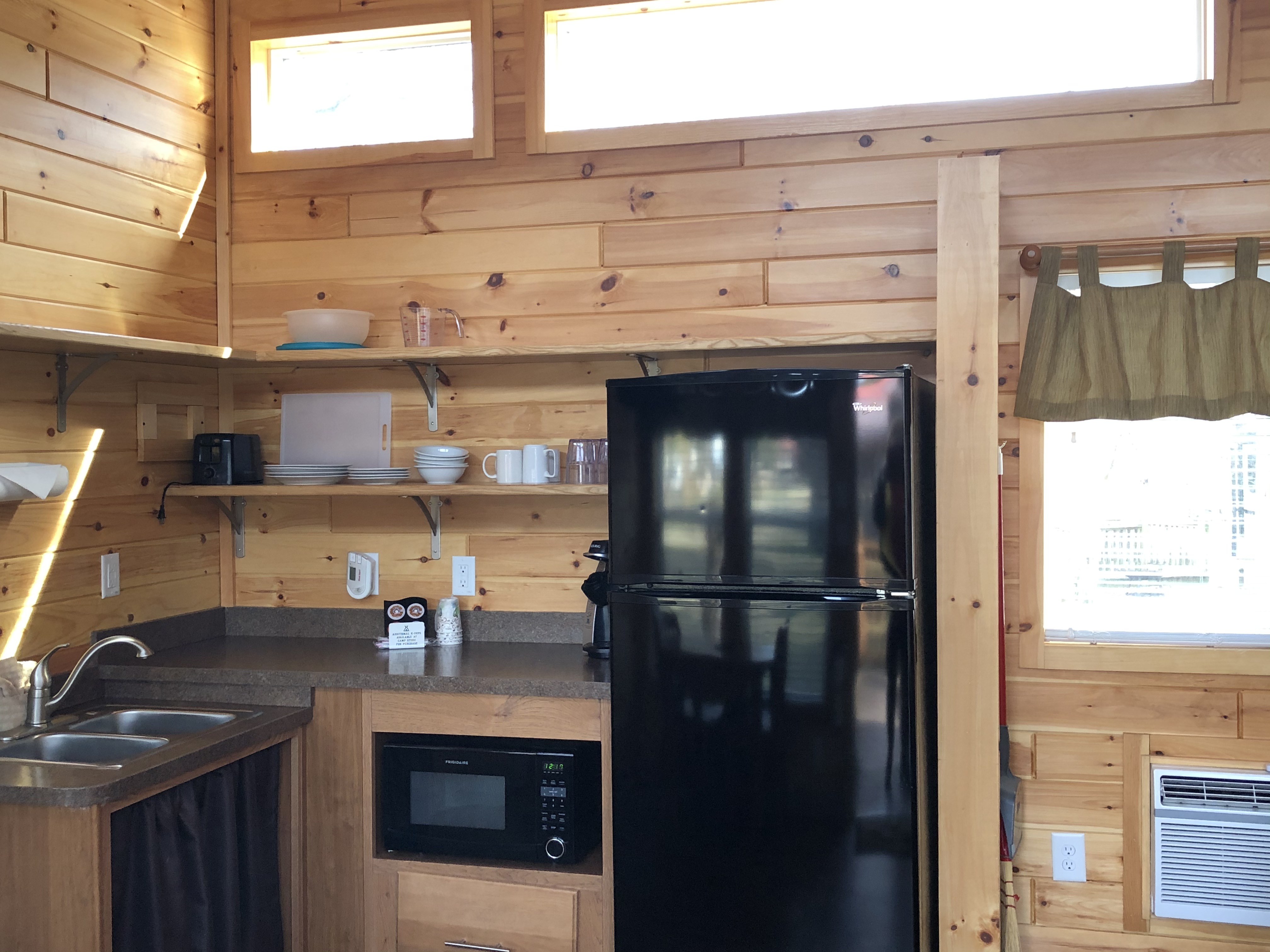 Deluxe Cabin (Full Bath with Shower) Handicap Accessible-4