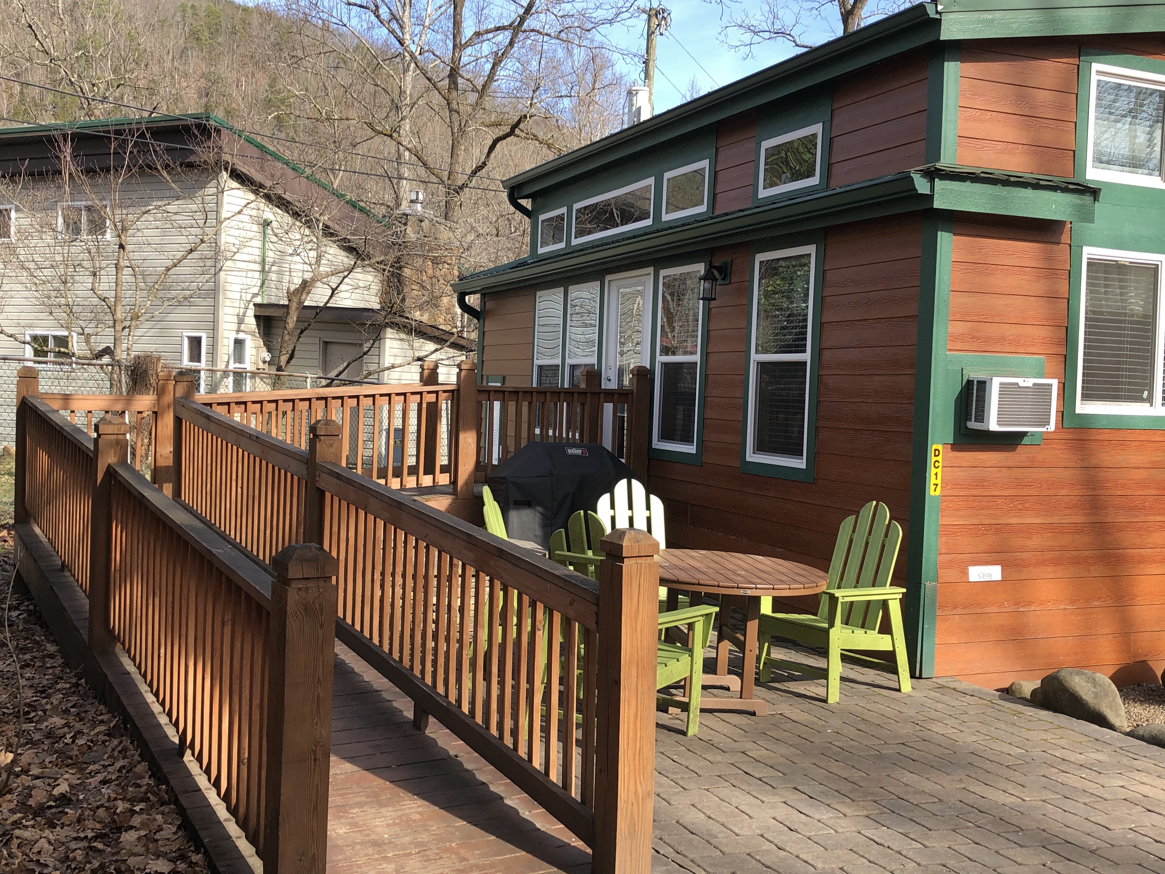 Deluxe Cabin (Full Bath with Shower) Handicap Accessible-3