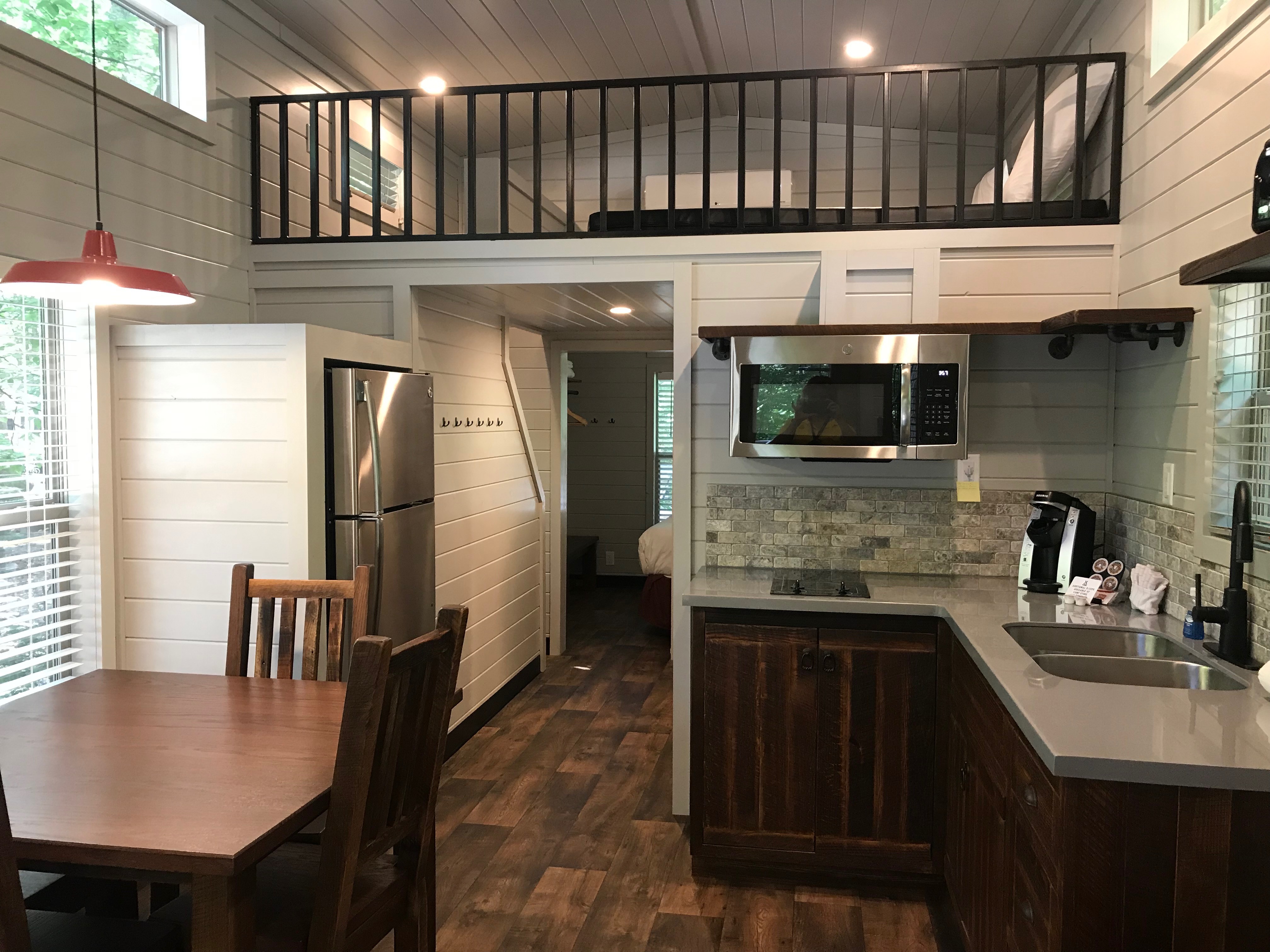 Deluxe Cabin (Full Bath with Shower) Patio with Balcony-2