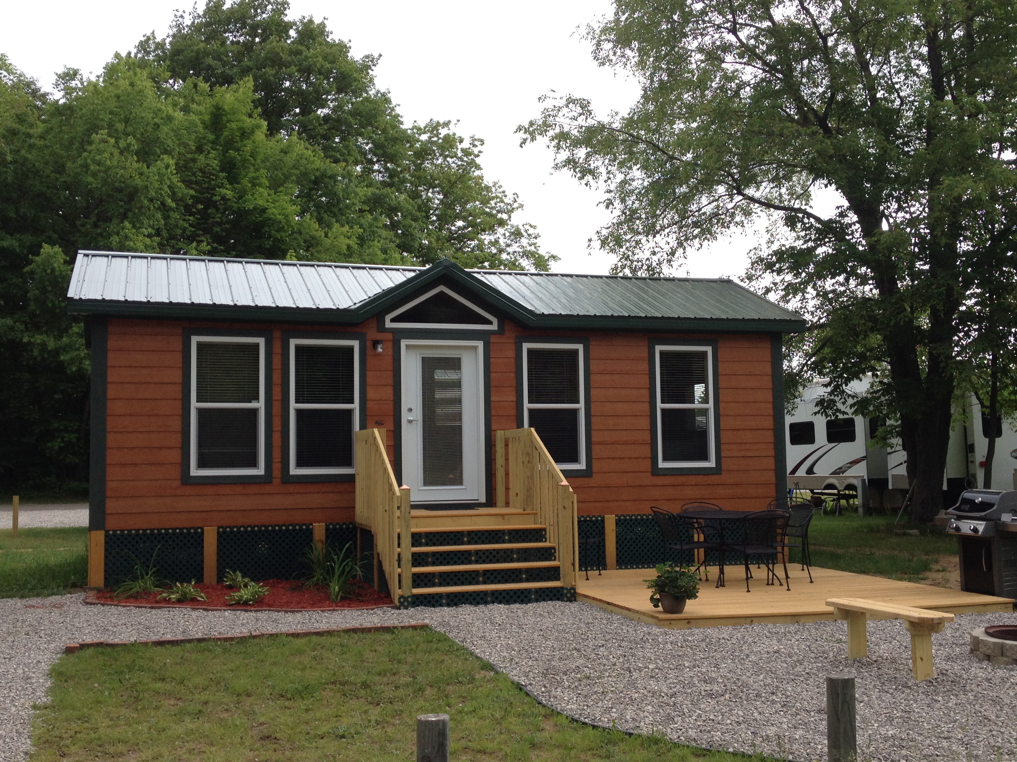 Deluxe Lodge sleeps/6