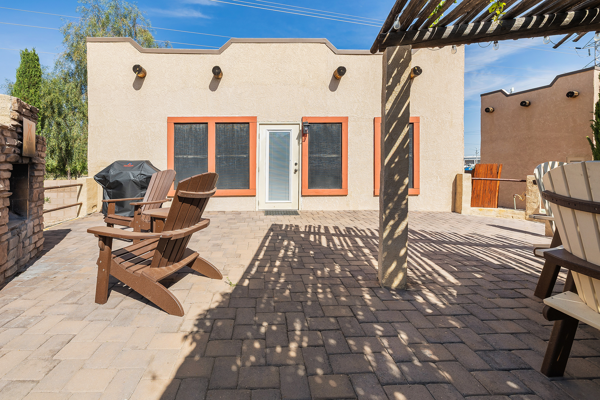 DC11_Deluxe Cabin, 1 Room Accessible (Full Bath with Shower) - Sleeps 4