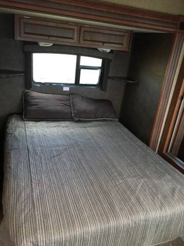Deluxe Rental DU2