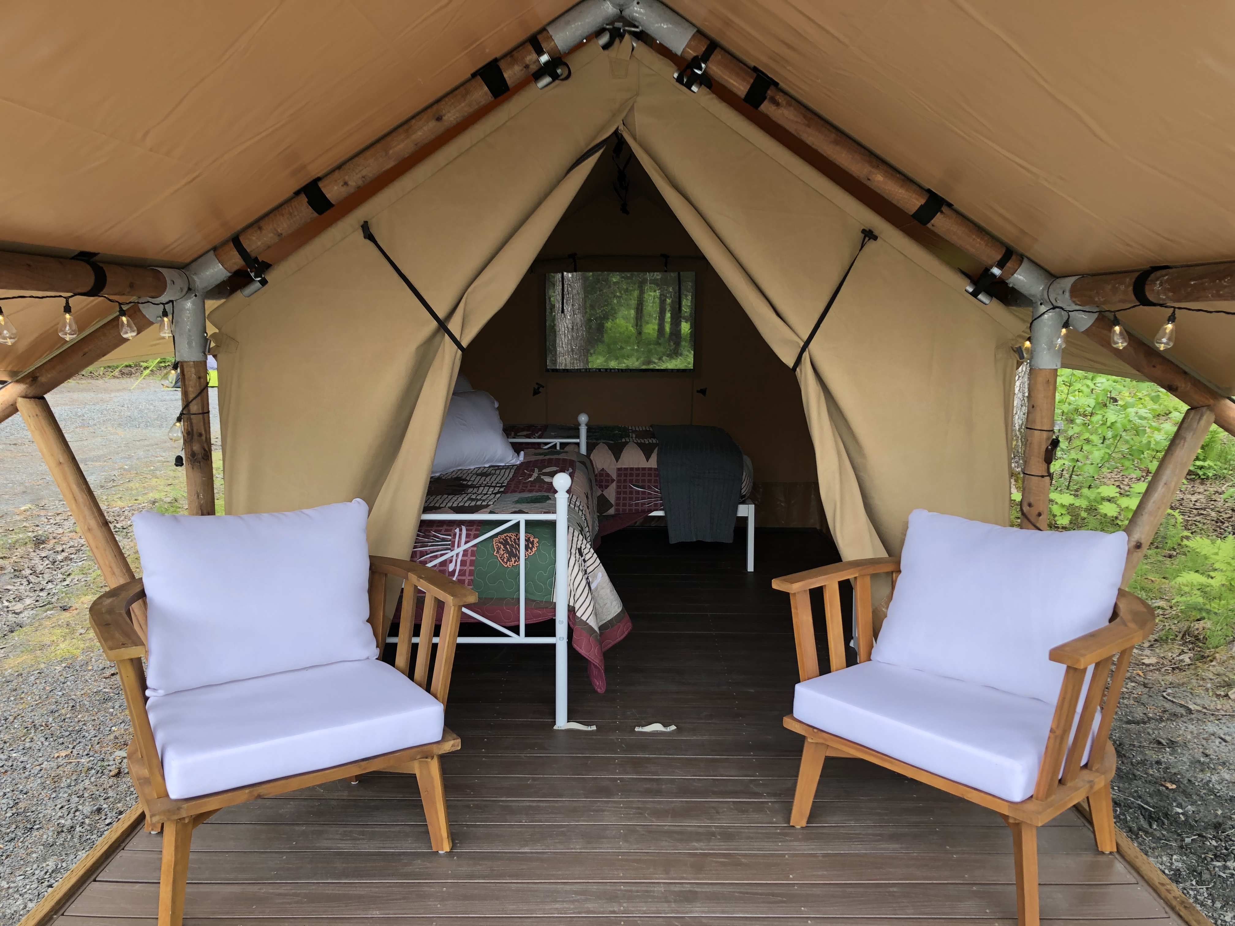 Woody Junior Porch