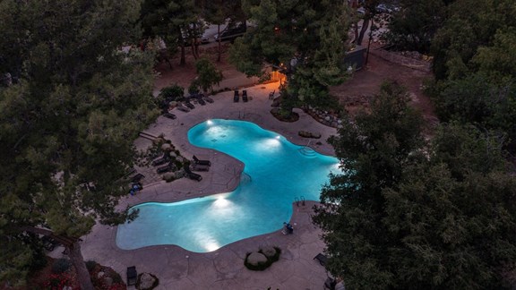 Relaxing Pool