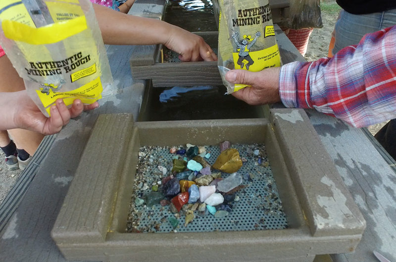 Gem Mining - Staff Ran Activity Photo