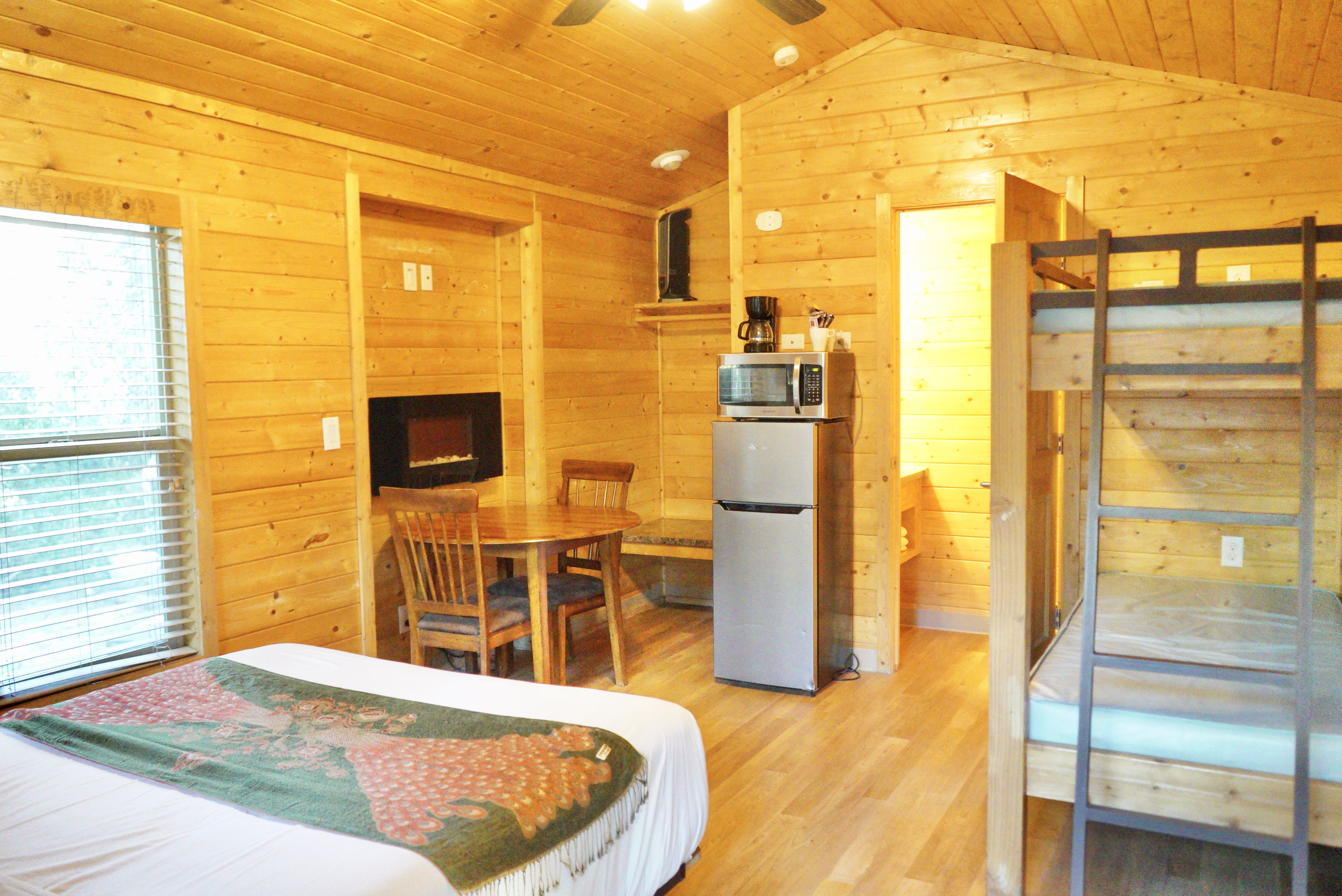 Deluxe Cabins