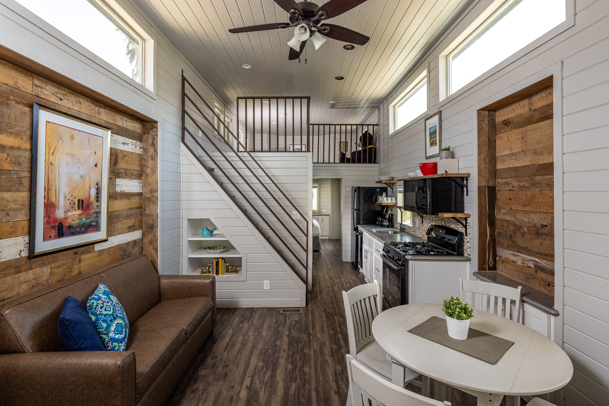 Deluxe Cabins