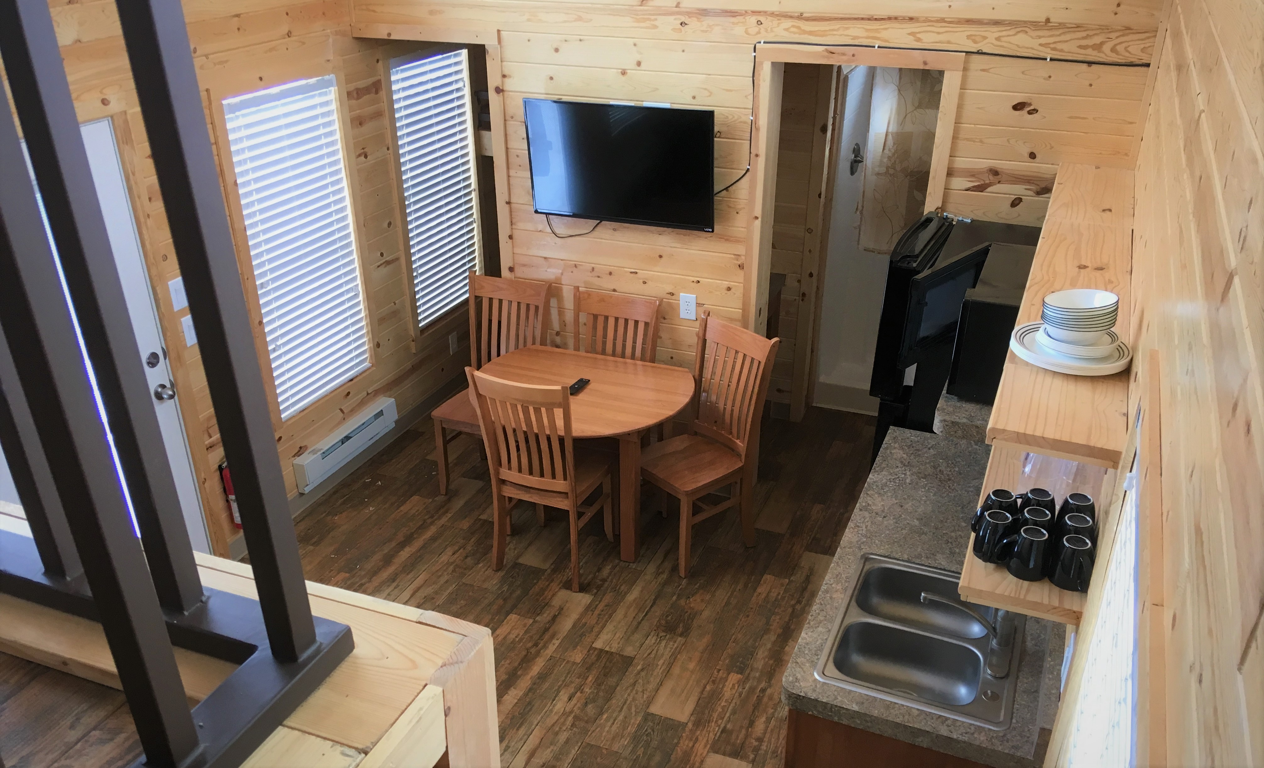 Vernal/Dinosaurland KOA Deluxe Cabin