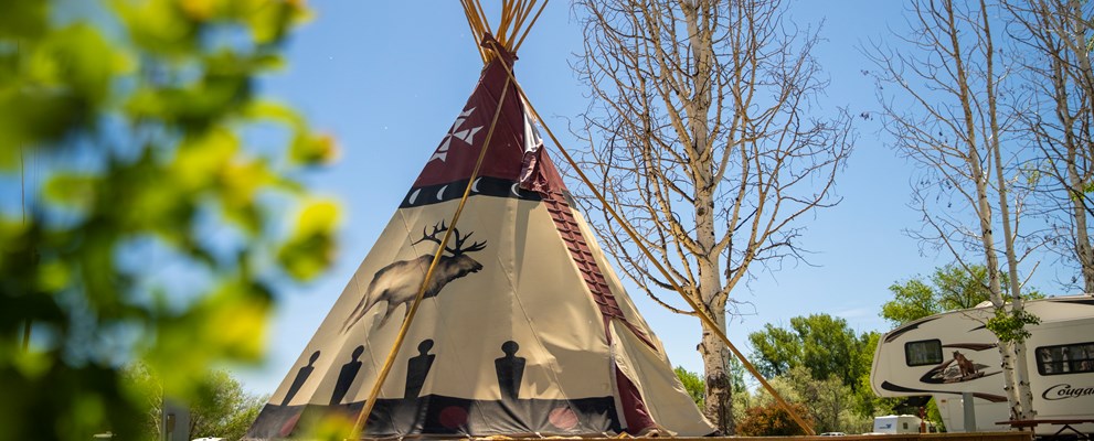 Vernal/Dinosaurland KOA Teepee