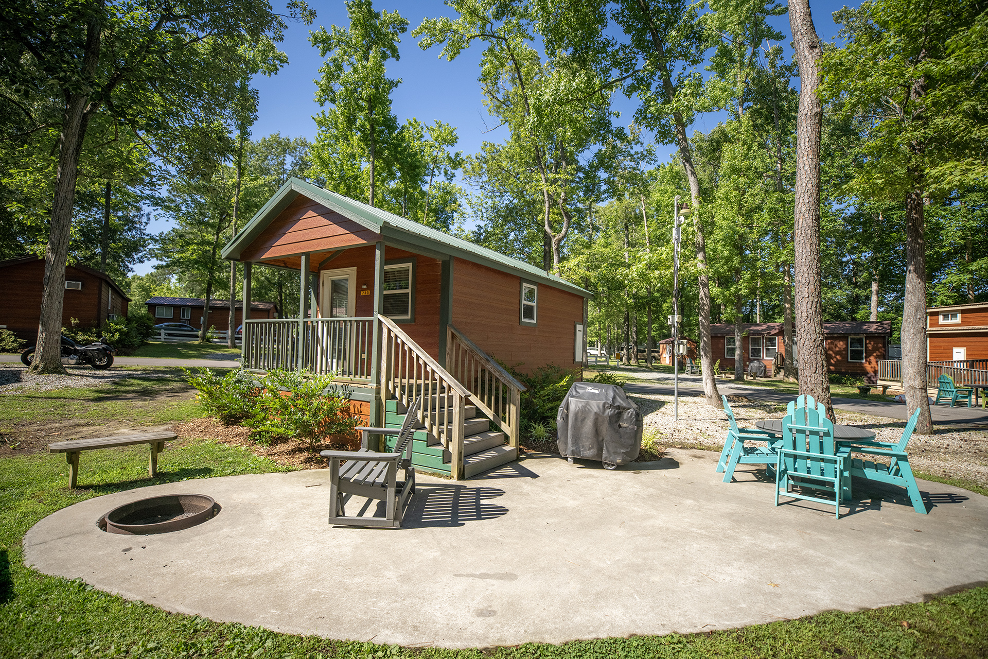 DC733 - Deluxe Cabin, 1 Room with Patio